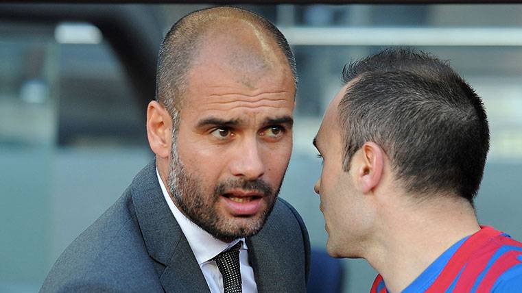 Pep Guardiola and Andrés Iniesta during a party of the FC Barcelona