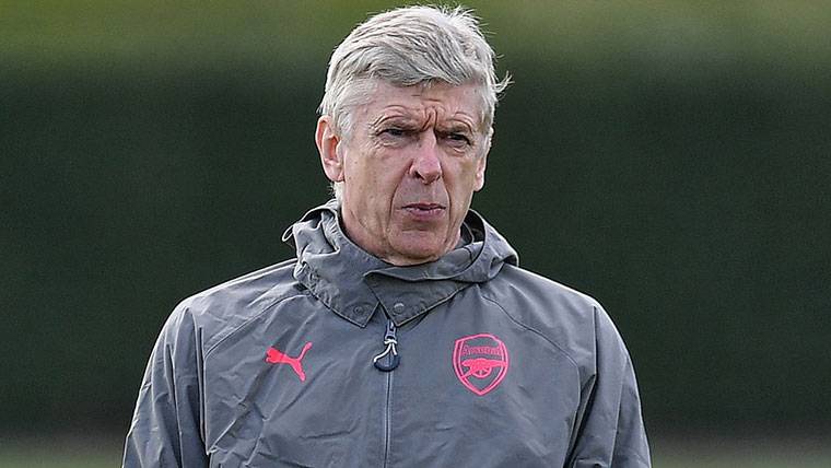 Arsène Wenger, during a training of the Arsenal