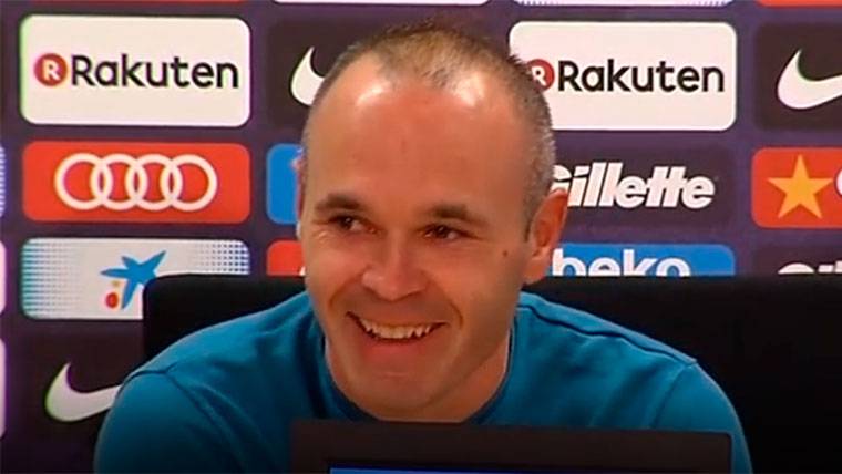 Iniesta spent a prank in his press conference