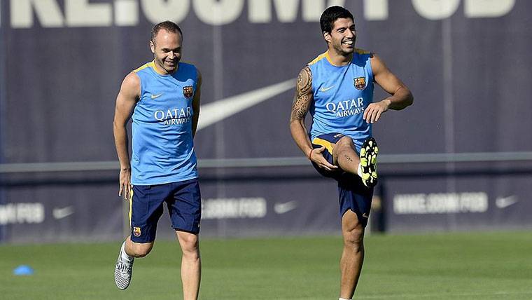Luis Suárez y Andrés Iniesta, entrenando con el FC Barcelona