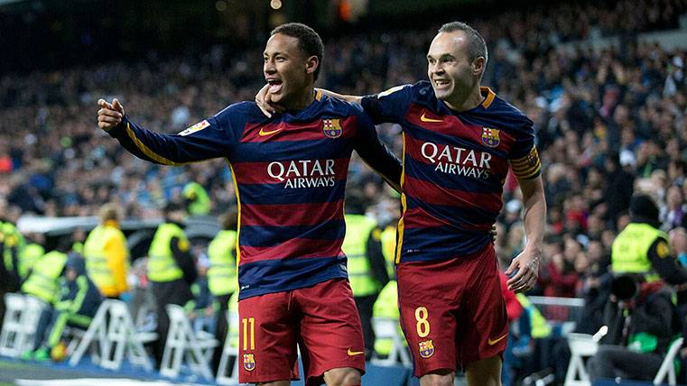 Neymar And Andrés Iniesta celebrate a goal of the FC Barcelona