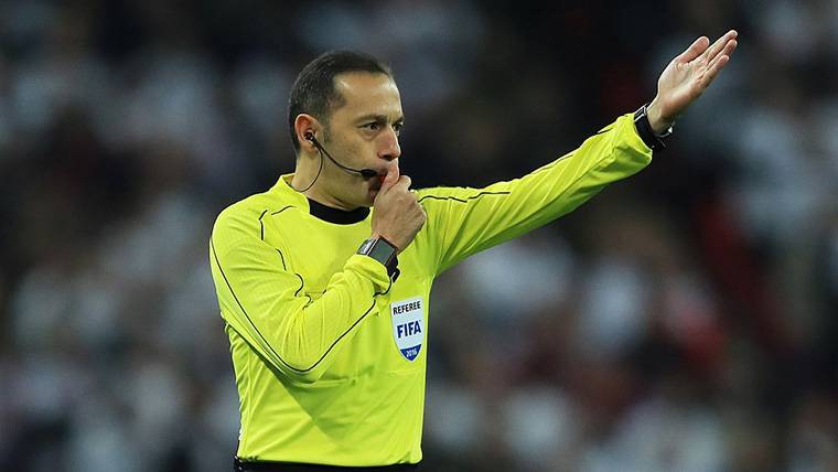Cüneyt Çakir, the referee designated for the Real Madrid-Bayern