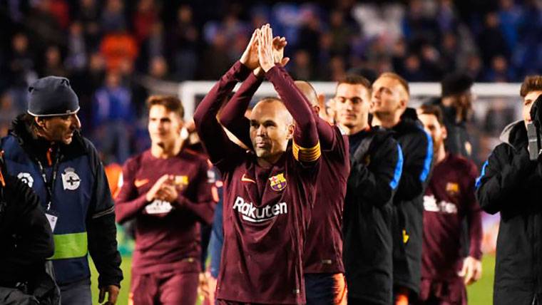 Andrés Iniesta could celebrate a new title before his farewell