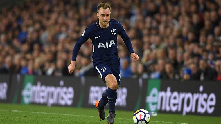 Christian Eriksen en un partido del Tottenham