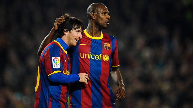 Leo Messi and Eric Abidal celebrate a goal of the FC Barcelona