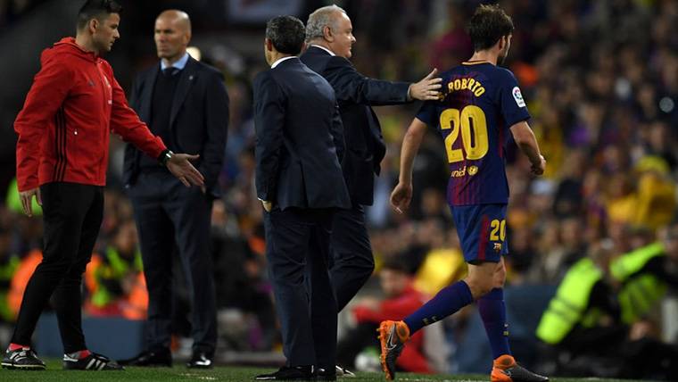 Sergi Roberto, expulsado contra el Real Madrid en el Camp Nou