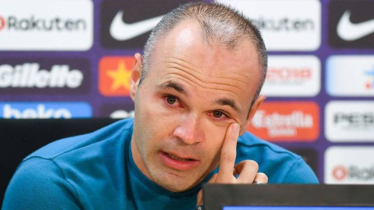 Andrés Iniesta, during the moving press conference of his farewell