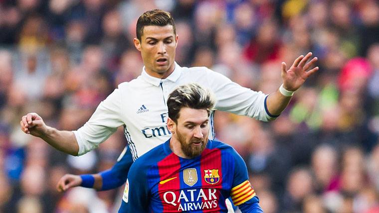 Cristiano Ronaldo, sad by the Balloons of Gold of Messi