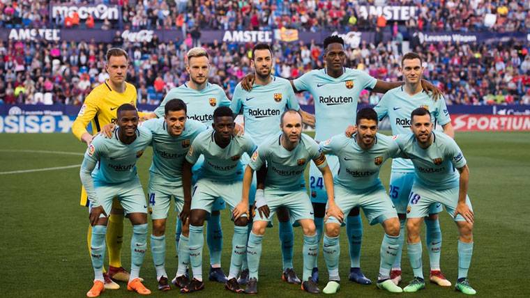 Once del FC Barcelona contra el Levante en el Ciutat de València