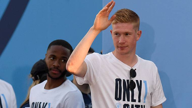 Kevin Of Bruyne in the celebration of the titles of the Manchester City