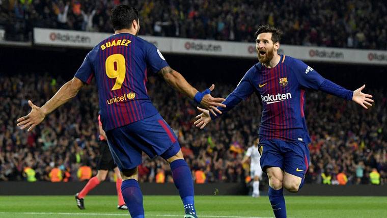 Leo Messi and Luis Suárez, celebrating a marked goal with the Barça