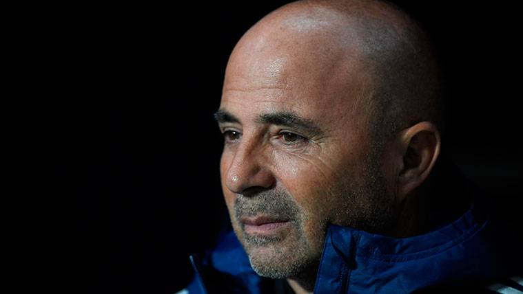 Jorge Sampaoli in a party with the selection of Argentina