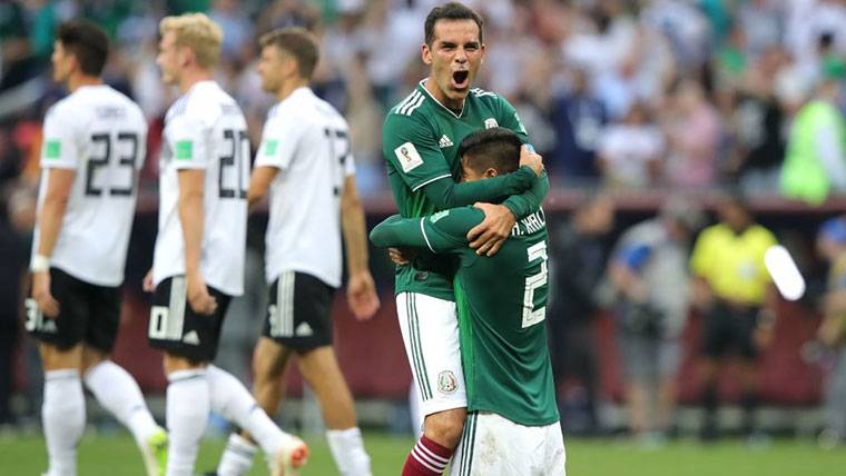 Rafa Márquez, celebrando la victoria contra Alemania