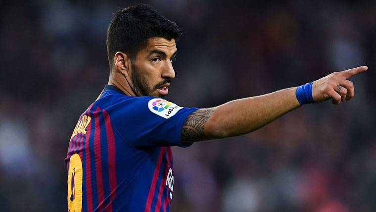 Luis Suárez, durante un compromiso con el FC Barcelona el pasado curso