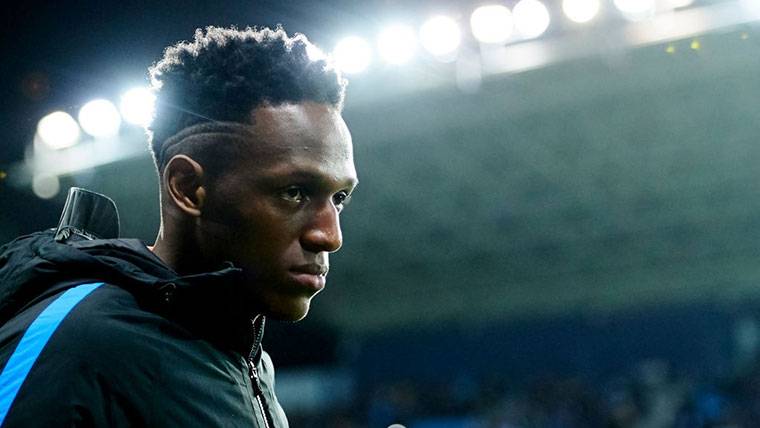 Yerry Mina, during the previous warming to a party of the Barça