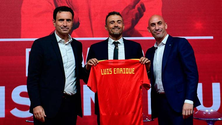 Luis Enrique has been presented like new technician of Spain