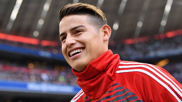 James Rodríguez in a party of the Bayern of Munich