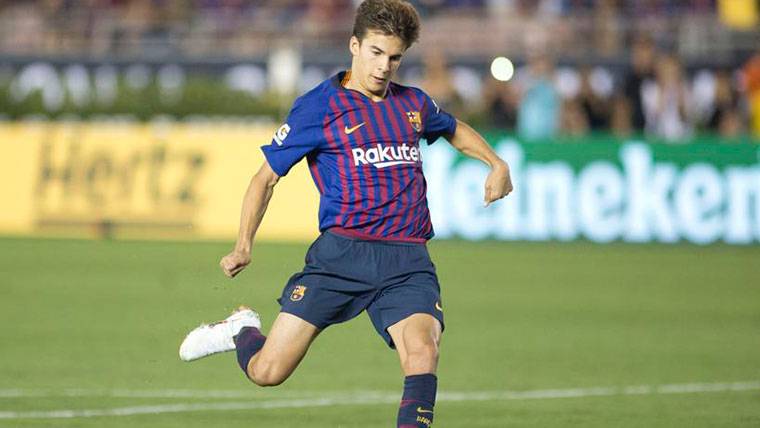 Riqui Puig, during the meeting in front of the Tottenham