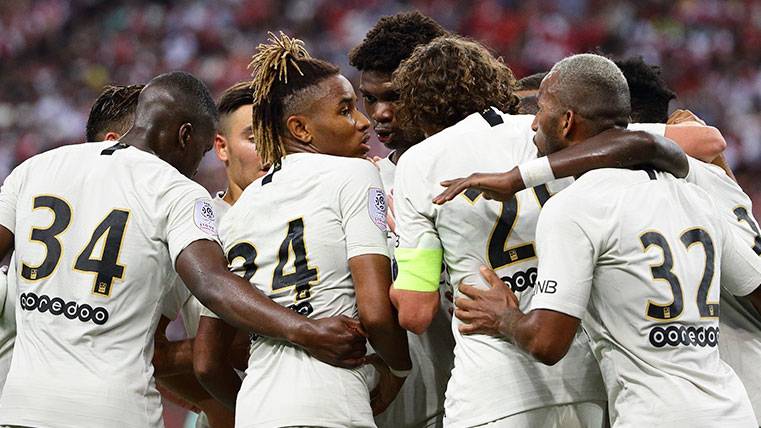The players of the PSG celebrate a goal in the International Champions Cup