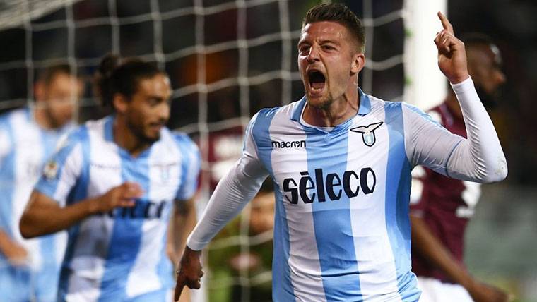 Milinkovic-Savic, celebrando un gol marcado con la Lazio