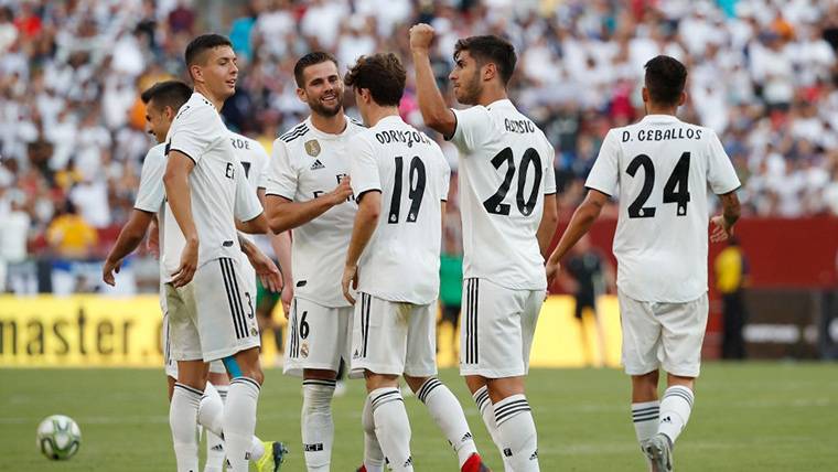 El Real Madrid, celebrando un gol contra la Roma en pretemporada