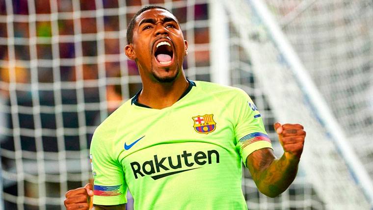 Malcom remained  went in front of the Seville