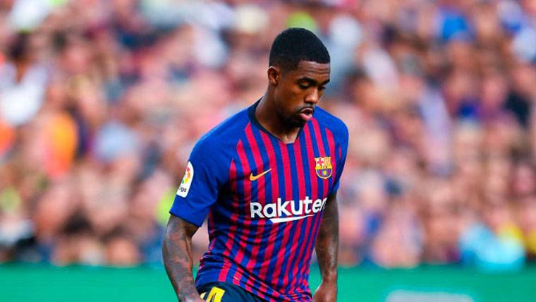 Malcom answered to Dembélé with another golazo