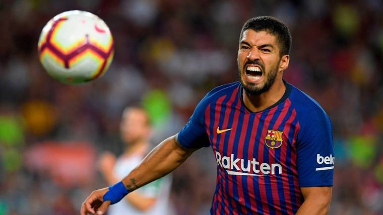 Luis Suárez, regretting after losing a balloon against the Alavés