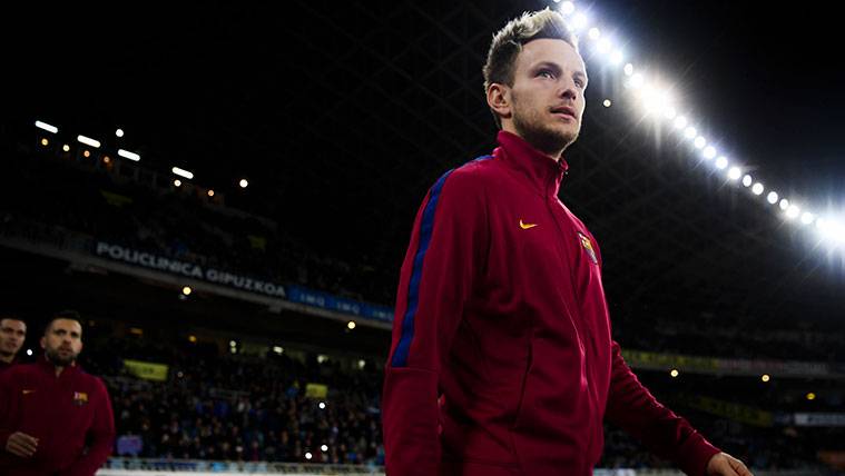 Ivan Rakitic in a party of Champions with the FC Barcelona