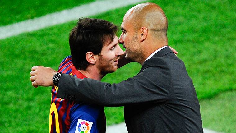 Leo Messi and Pep Guardiola greet  after a meeting of the Barça
