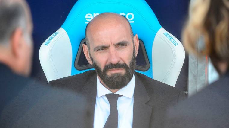 Monchi en un partido de la Roma en la Serie A