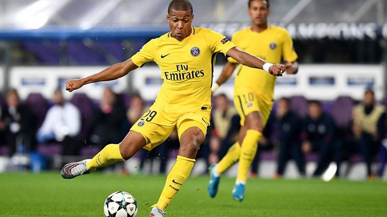Kylian Mbappé, durante un compromiso con el Paris Saint-Germain