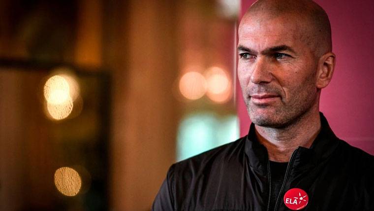 Zinedine Zidane, durante un acto solidario por la ELA