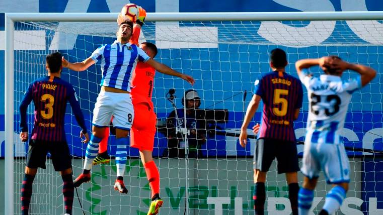 Marc-André Ter Stegen in a party with the FC Barcelona