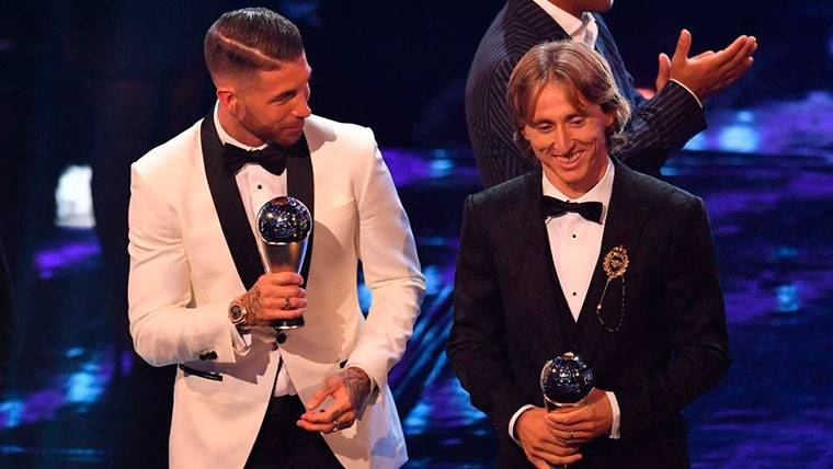 Sergio Bouquets opted by Modric, Cristiao and Messi