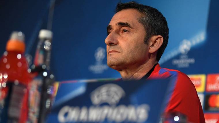 Ernesto Valverde, en una rueda de prensa de Champions League
