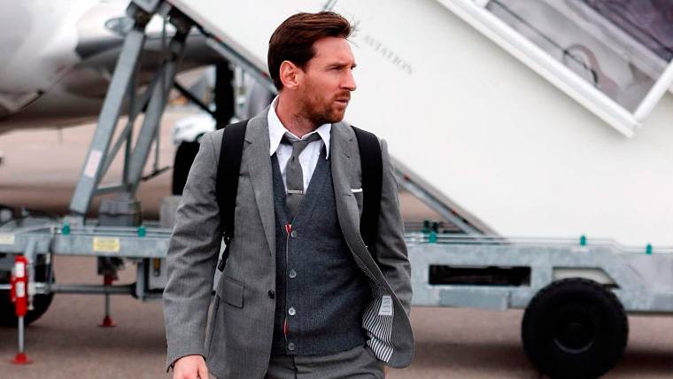 Leo Messi en un viaje con el FC Barcelona | @LeoMessi