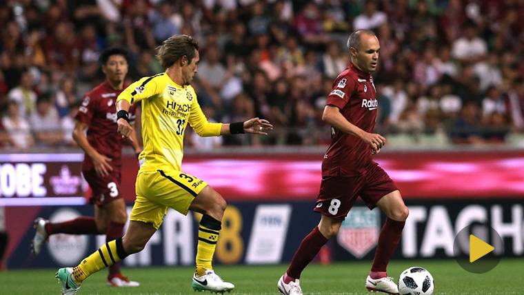 Andrés Iniesta, during a party with the Vissel Kobe