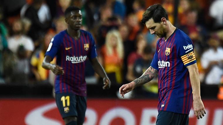 Leo Messi y Ousmane Dembélé, tras el Valencia-Barça de Mestalla