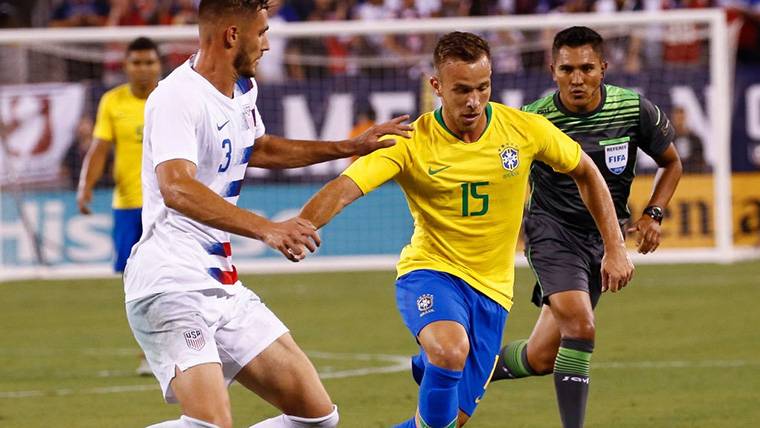 Arthur Melo, durante un Brasil-Estados Unidos