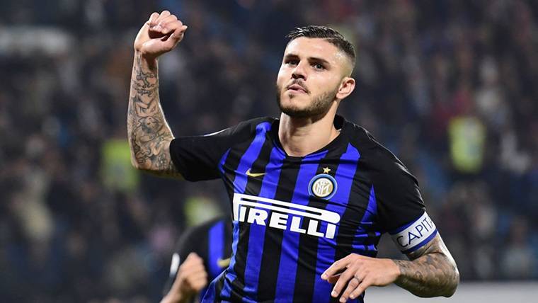 Mauro Icardi, celebrating a marked goal with the Inter of Milan