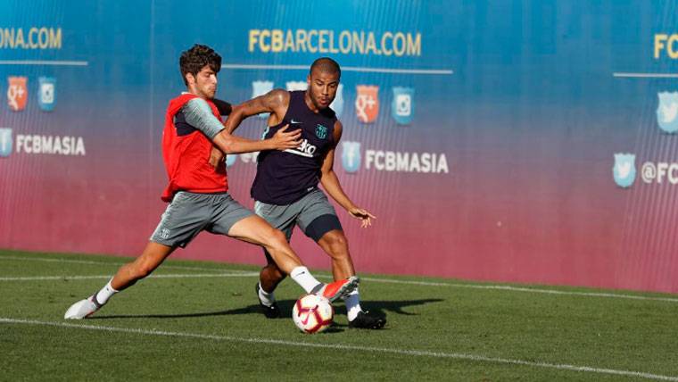 Sergi Roberto and Rafinha Alcántara in a training of the FC Barcelona | FCB