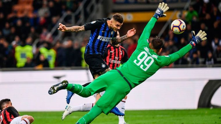 Mauro Icardi anota el gol que decidió el derbi de Milán