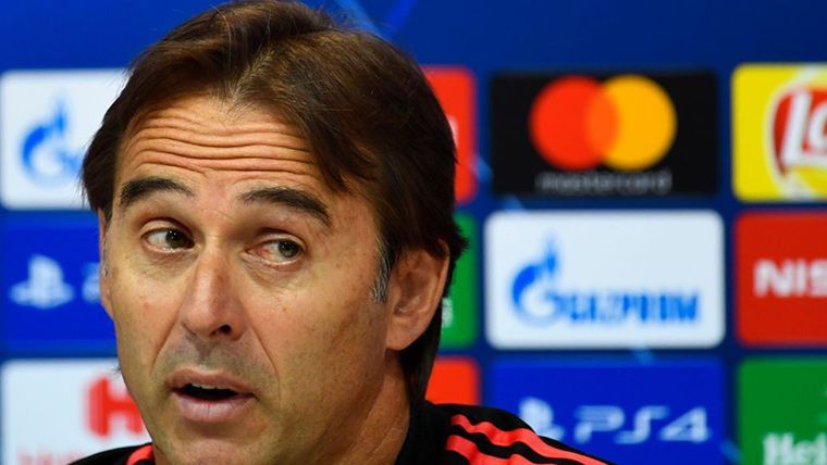 Julen Lopetegui, during a press conference with the Real Madrid
