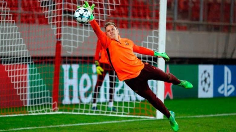 Ter Stegen Spoke on Neymar