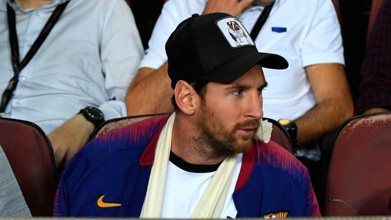 Leo Messi felicitó a sus compañeros