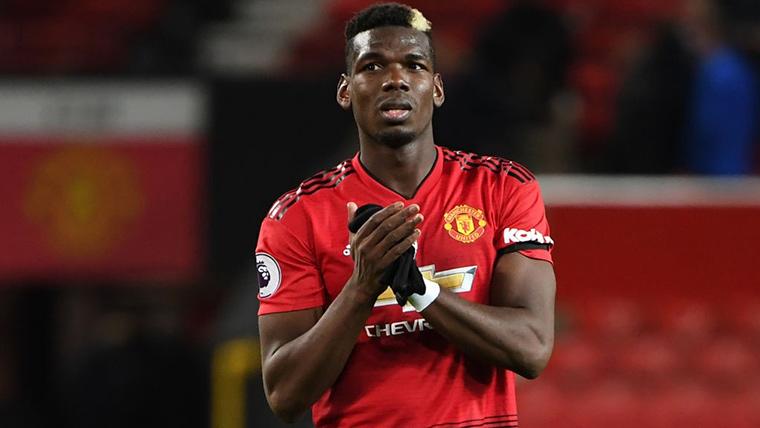 Paul Pogba, during a meeting with the Manchester United