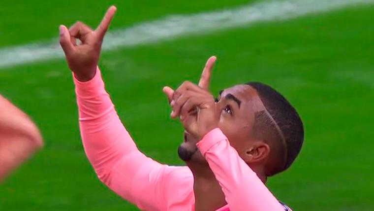 Malcom, celebrating the marked goal with the FC Barcelona to the Inter