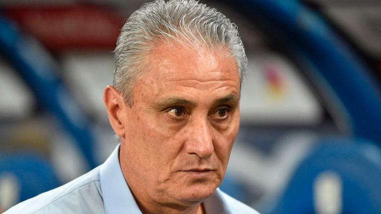Tite In a party of the selection of Brazil