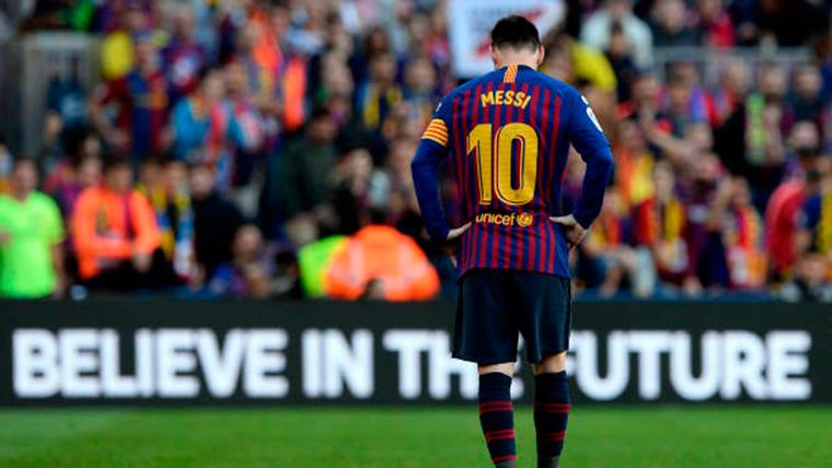 Leo Messi, cabizbajo tras recibir un gol el FC Barcelona contra el Betis